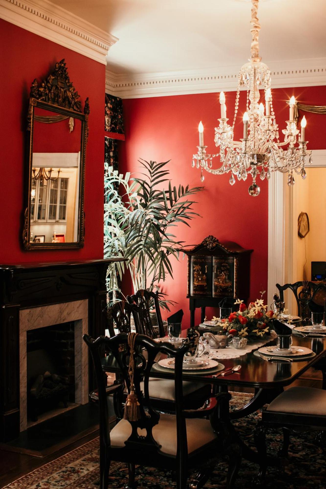 The Richard Johnston Inn & 1890 Caroline House Фредериксберг Экстерьер фото