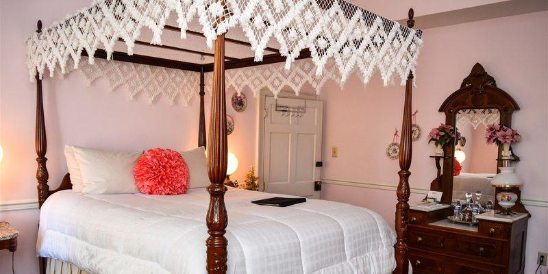 The Richard Johnston Inn & 1890 Caroline House Фредериксберг Экстерьер фото